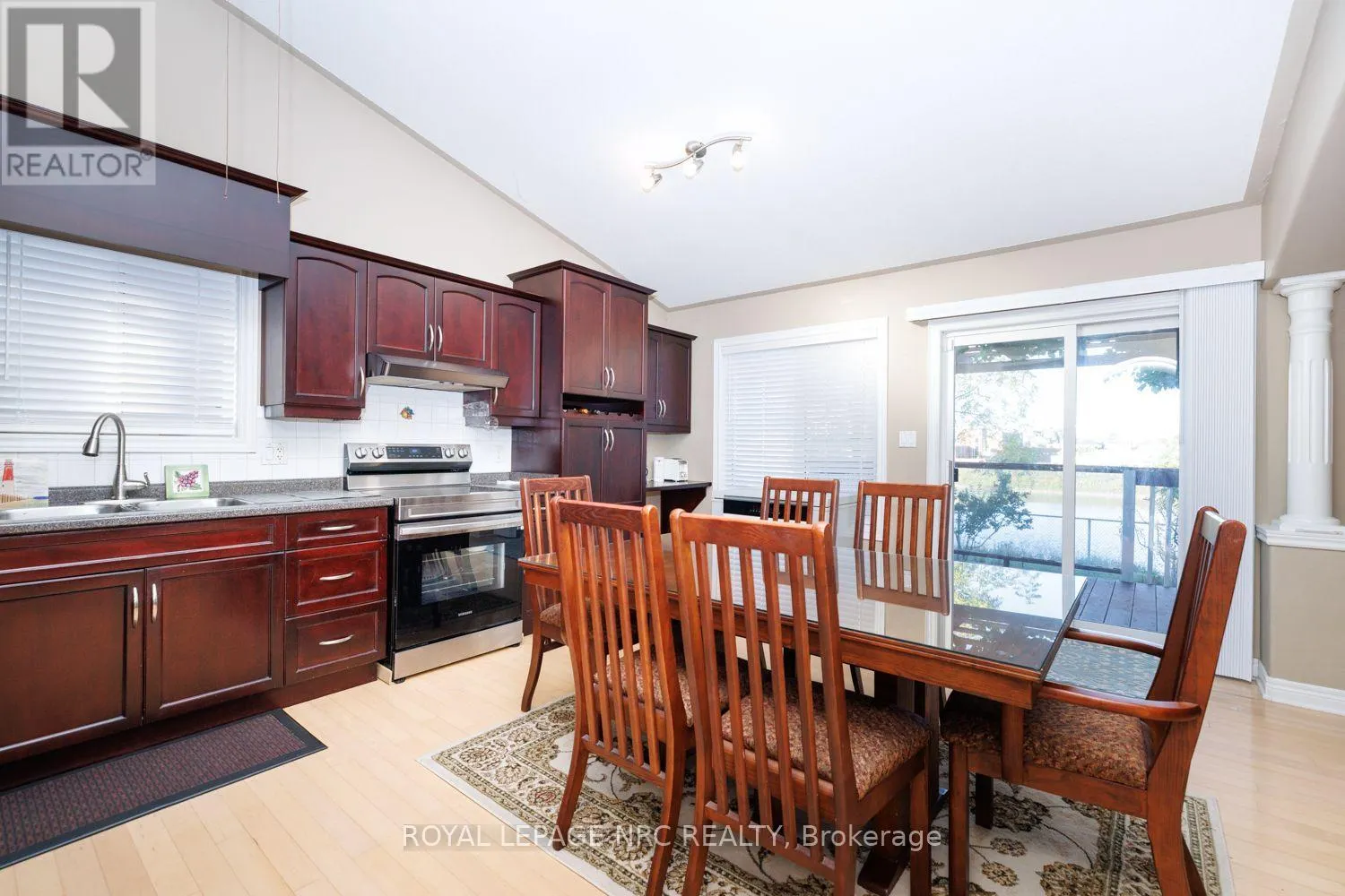 7139 PARKSIDE ROAD