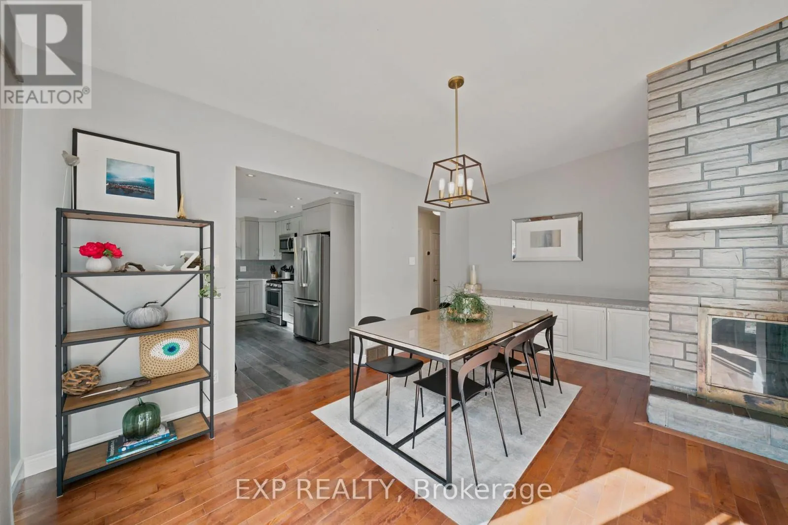46 AVONLEA ROAD
