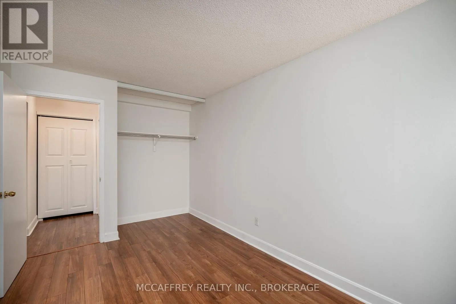 103 - 310 KINGSDALE AVENUE #103