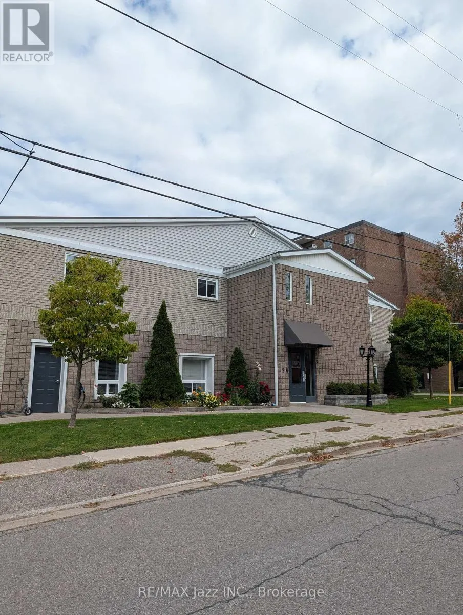 106 - 26 SPENCER STREET E #106