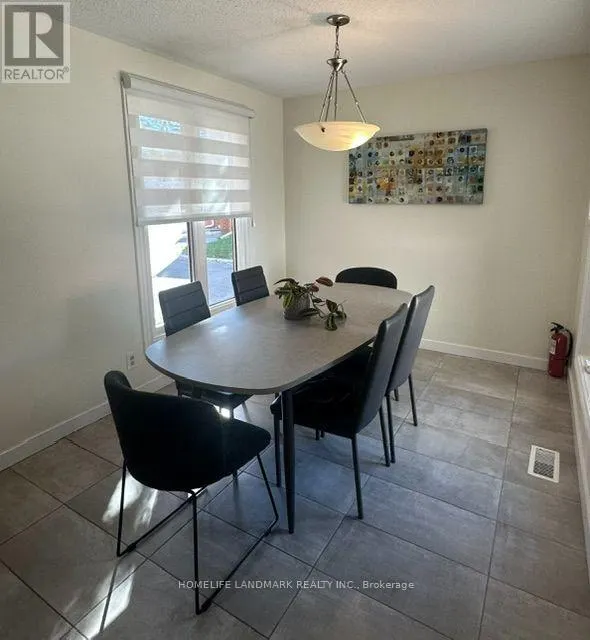 4 - 423 KEATS WAY