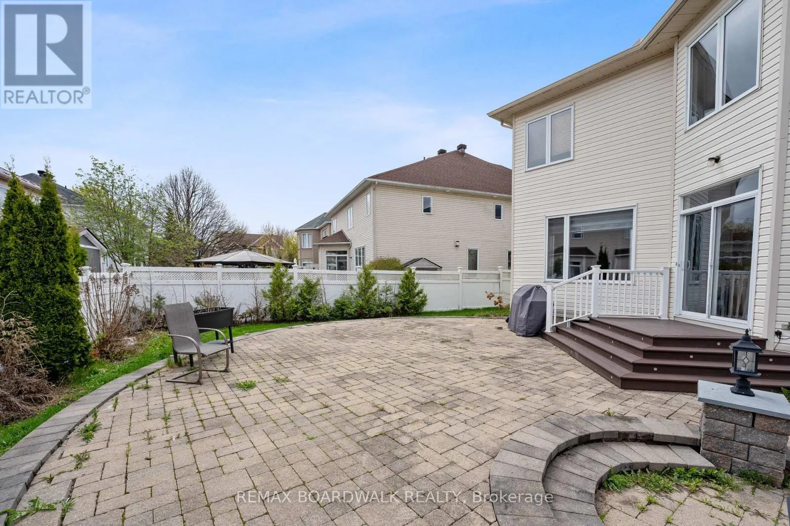 659 PELICAN STREET
