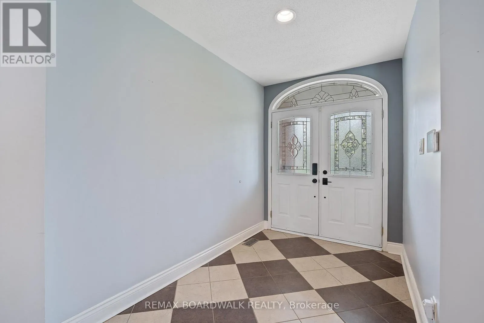 659 PELICAN STREET