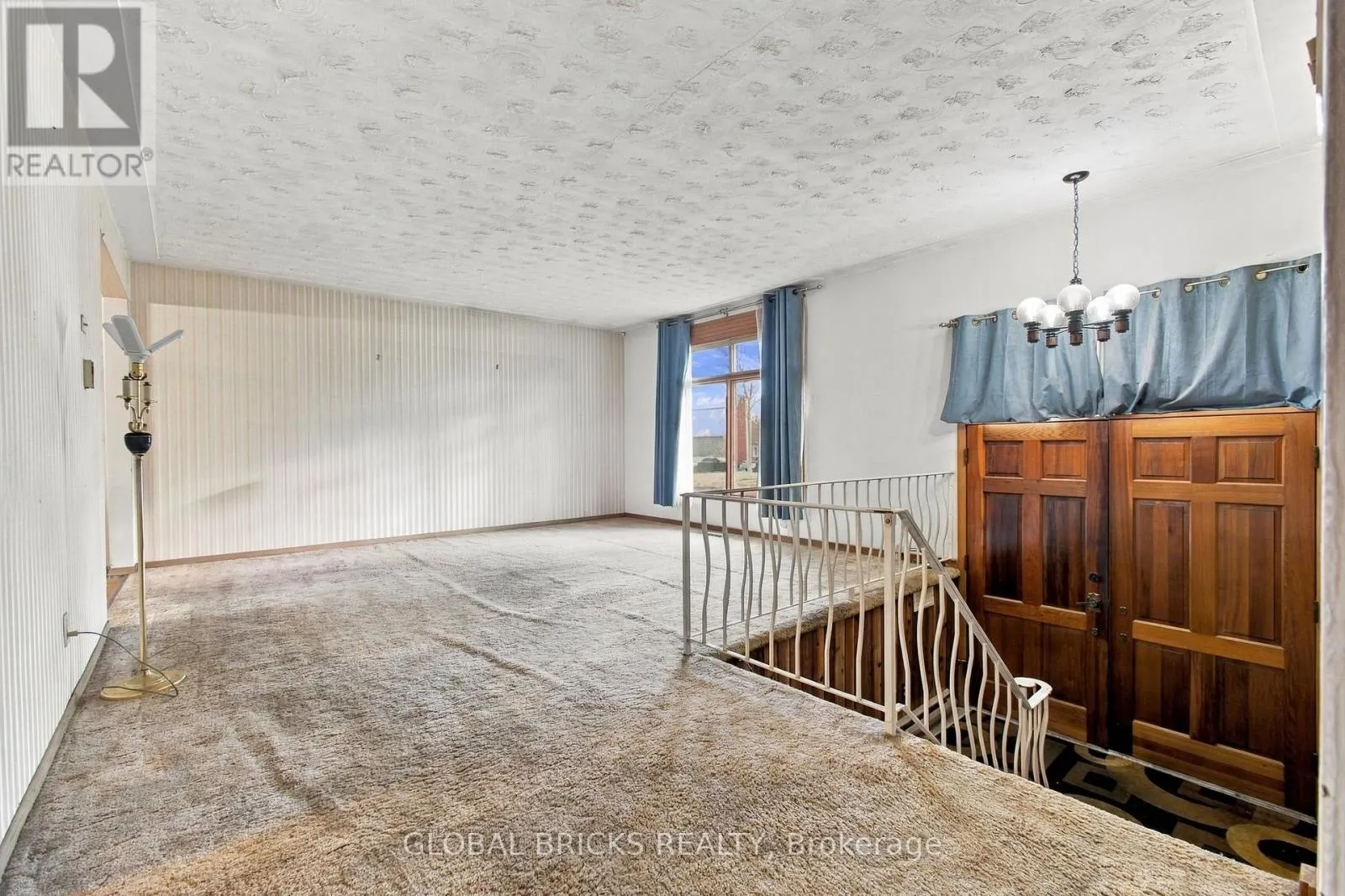 18 FALESY AVENUE