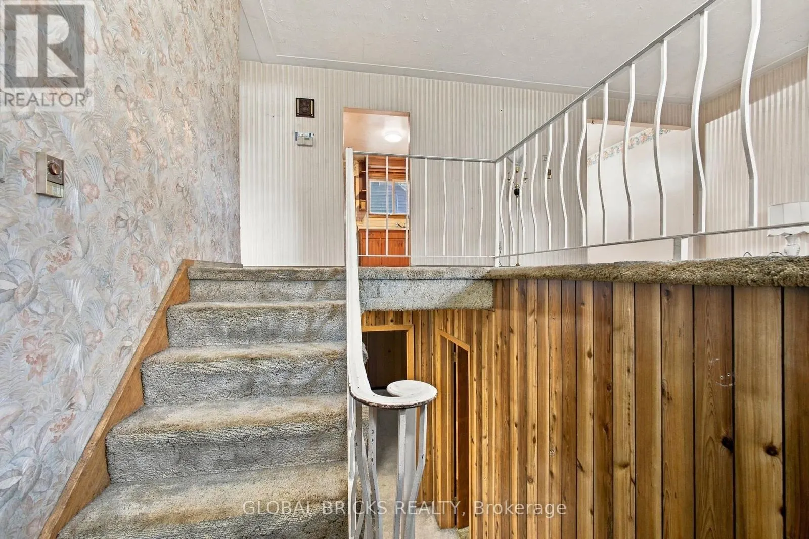 18 FALESY AVENUE