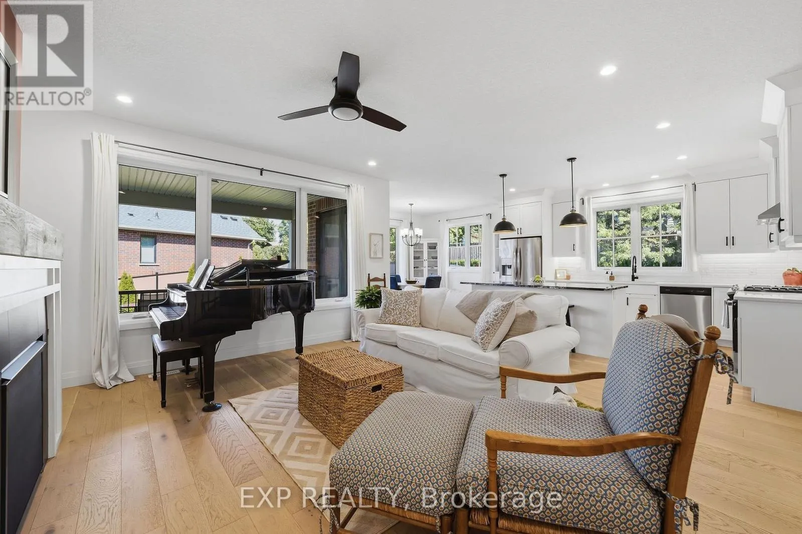 1 - 10038 OXBOW DRIVE #1