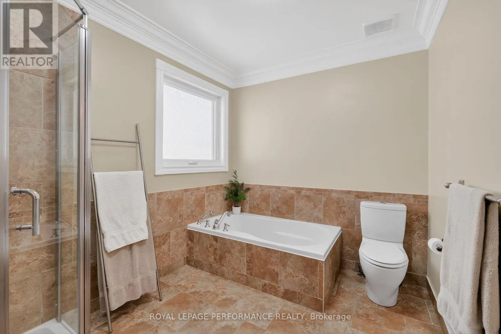 569 PRINCESS LOUISE DRIVE
