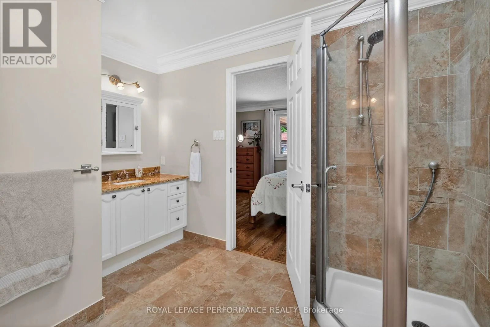 569 PRINCESS LOUISE DRIVE