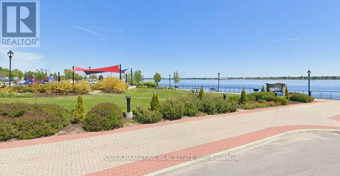 #3 - 191 KING STREET W