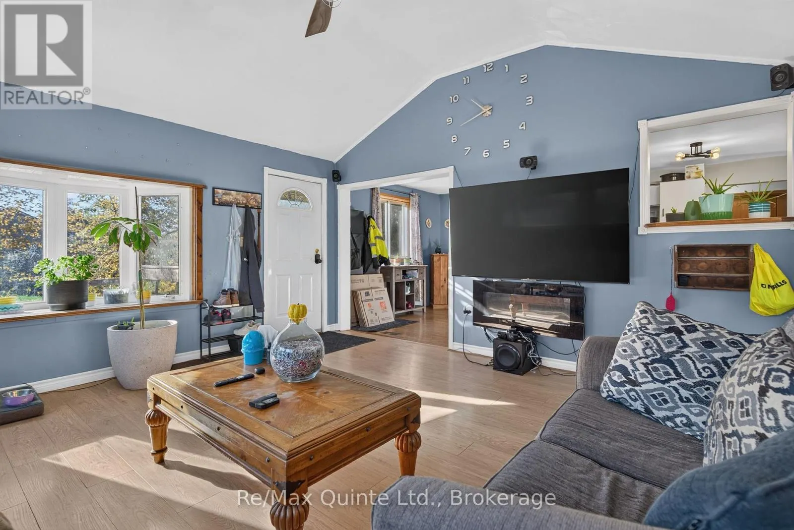 174 CHATTERTON VALLEY CRESCENT