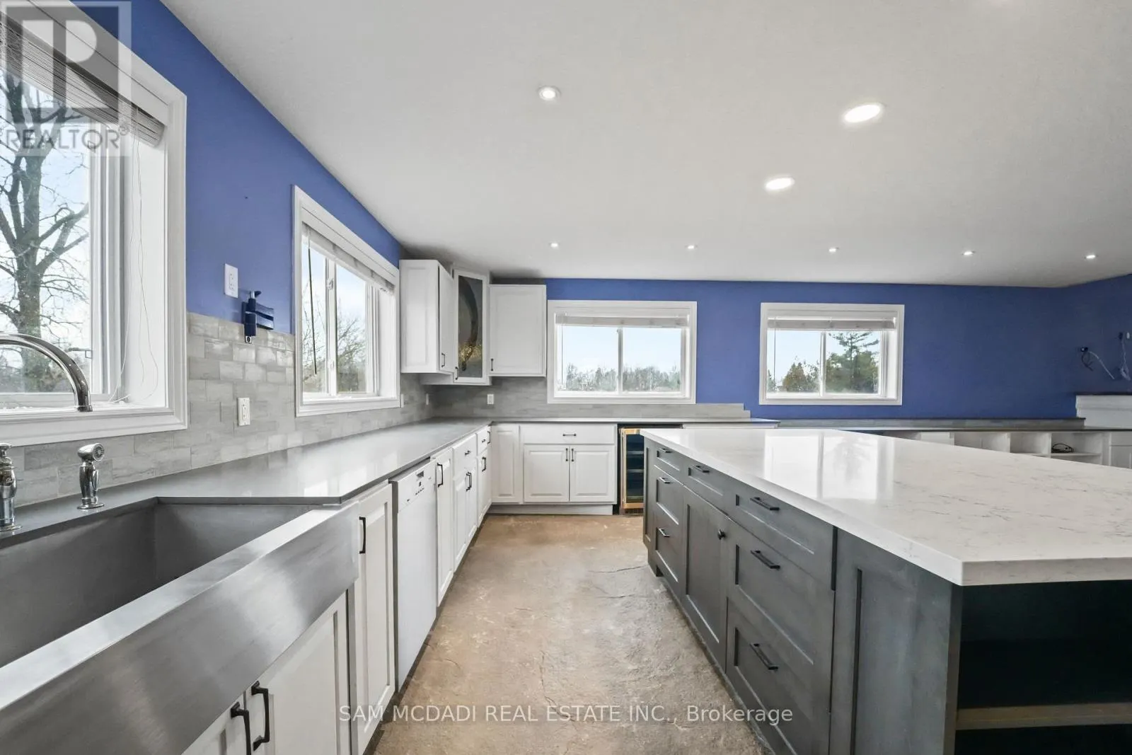 1291 OLD HIGHWAY 8