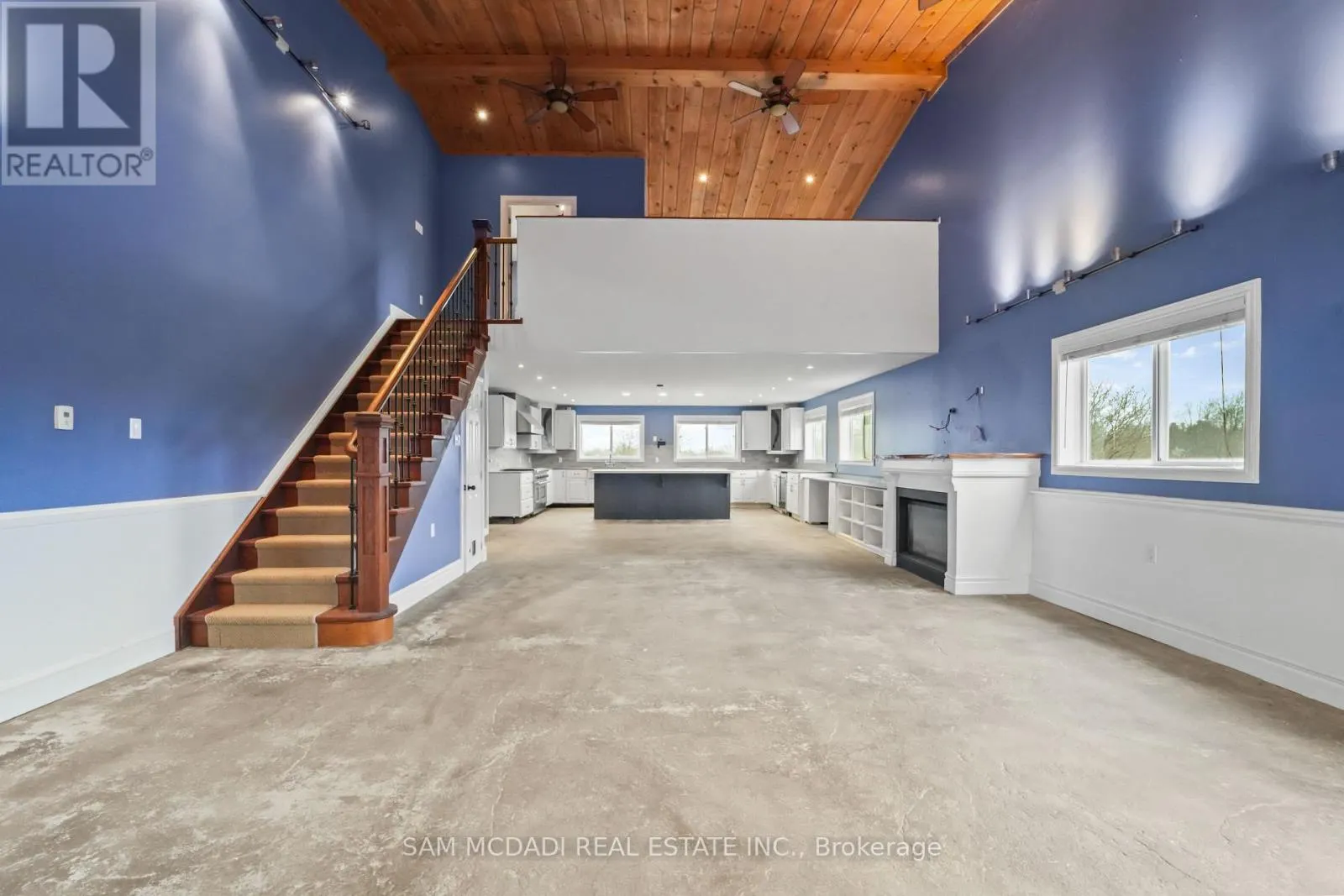 1291 OLD HIGHWAY 8