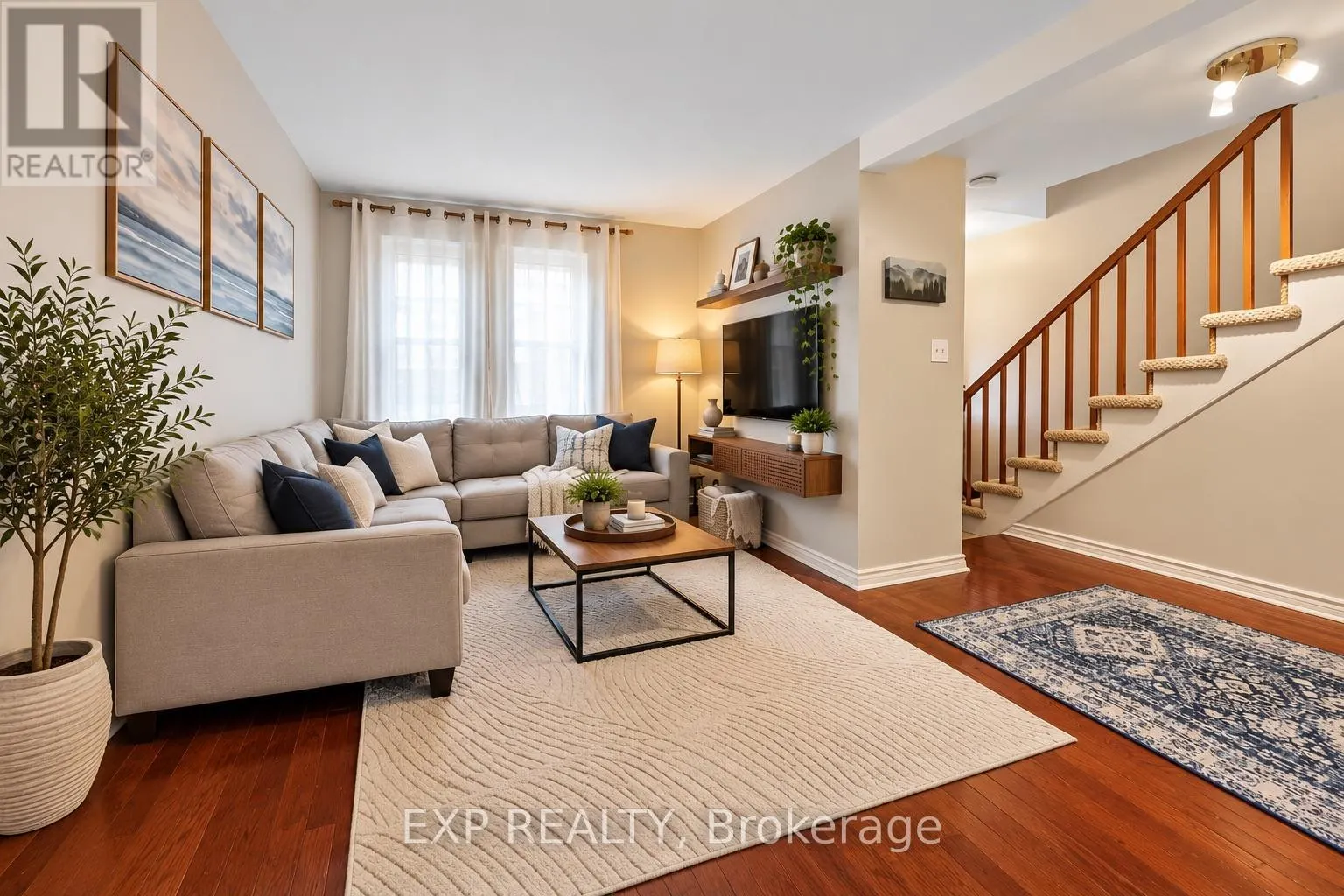 42 HESS STREET N