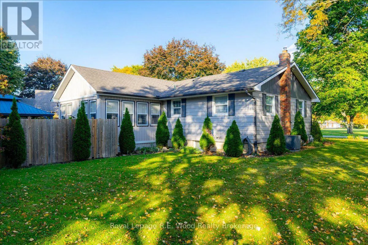 24 PARKDALE AVENUE