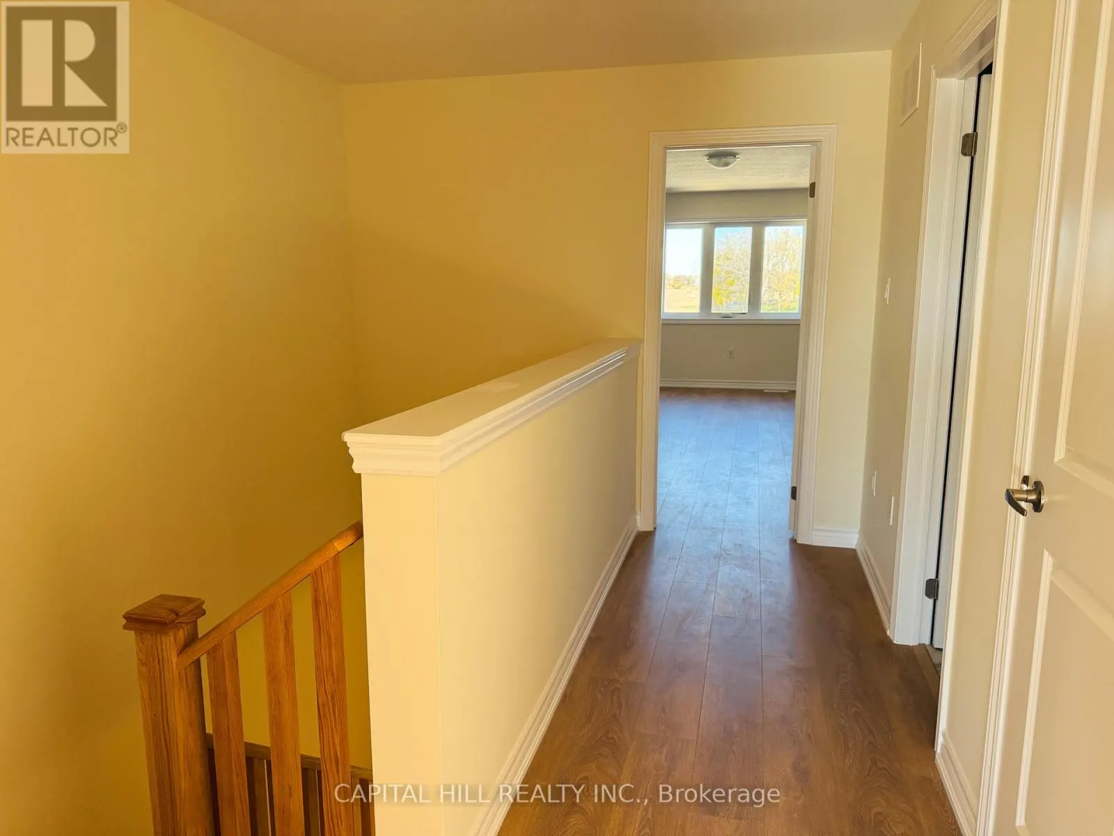 1104 PERIWINKLE CRESCENT