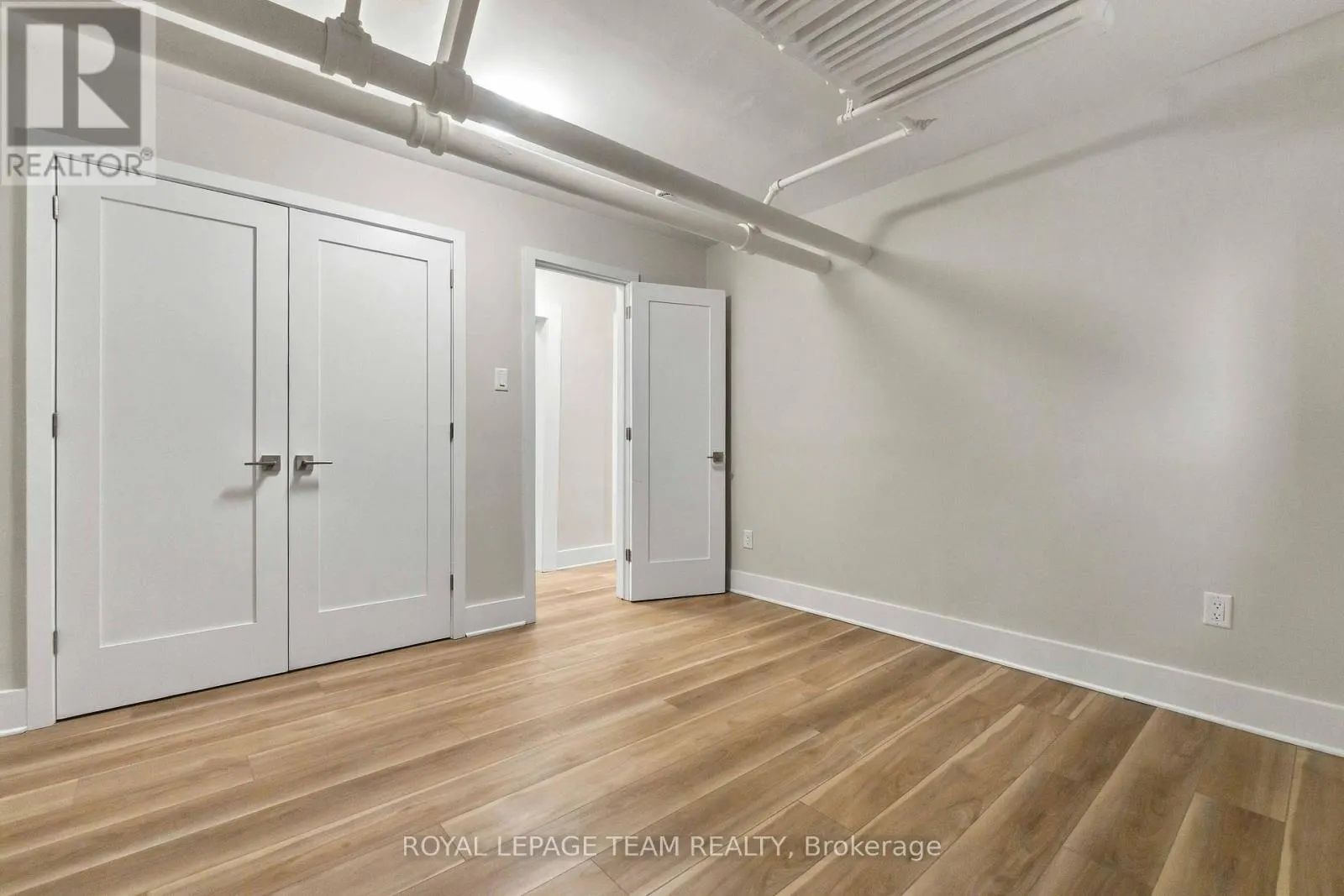 14 - 325 COOPER STREET