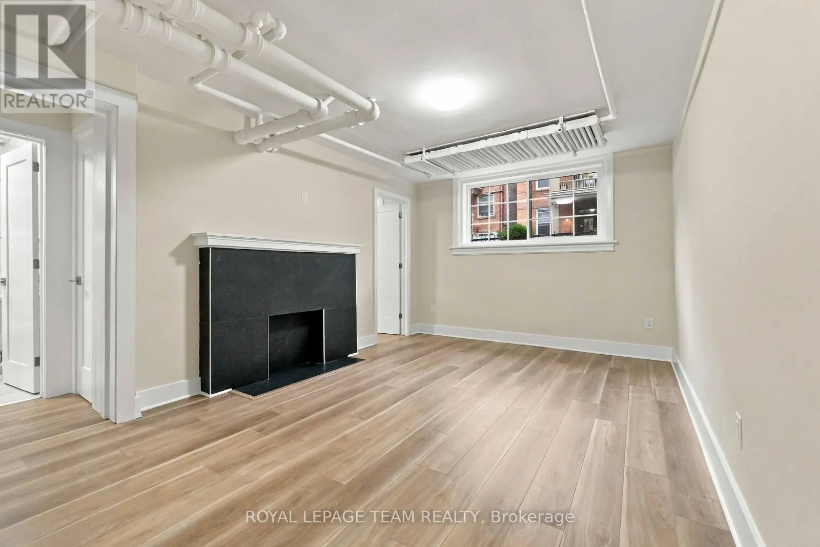 14 - 325 COOPER STREET