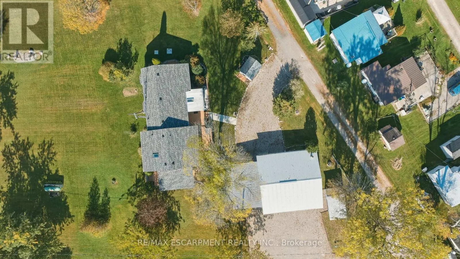 1022 LAKESHORE ROAD