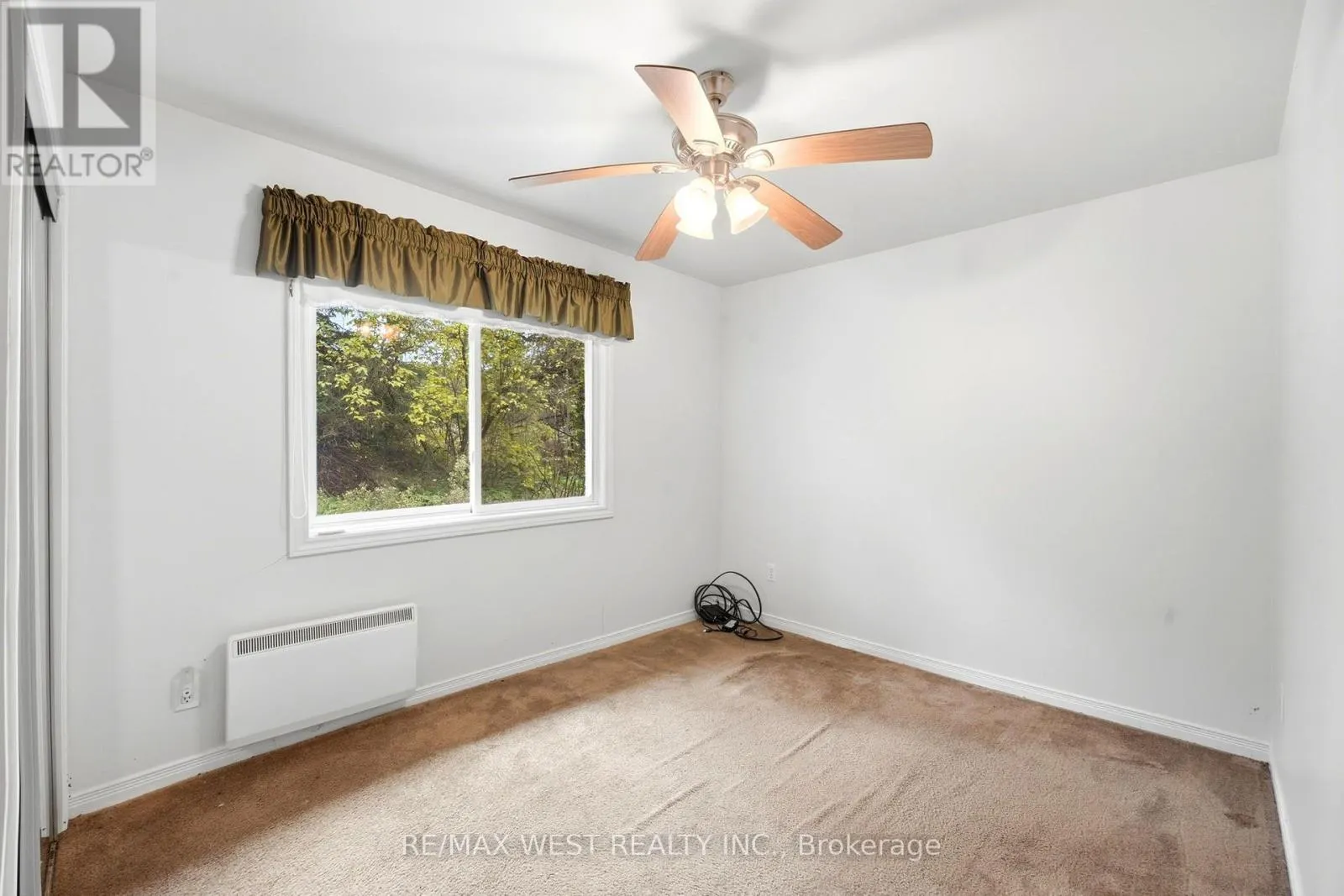 606095 RIVER ROAD