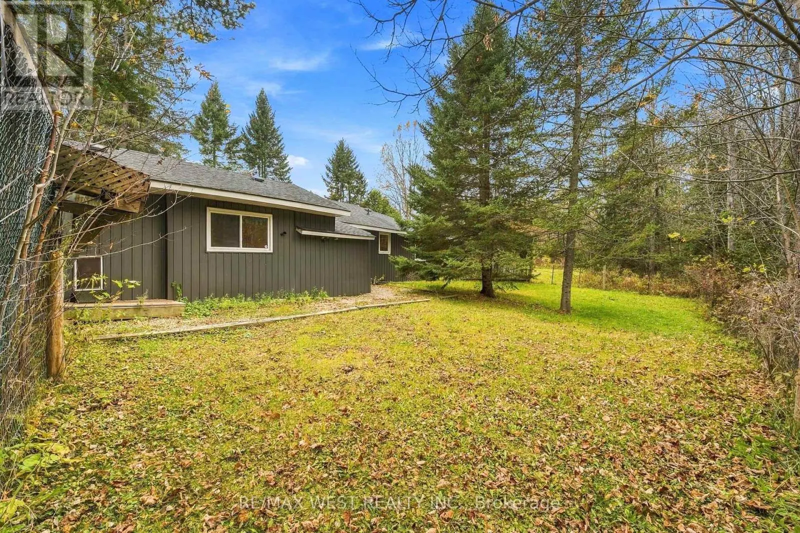 606095 RIVER ROAD