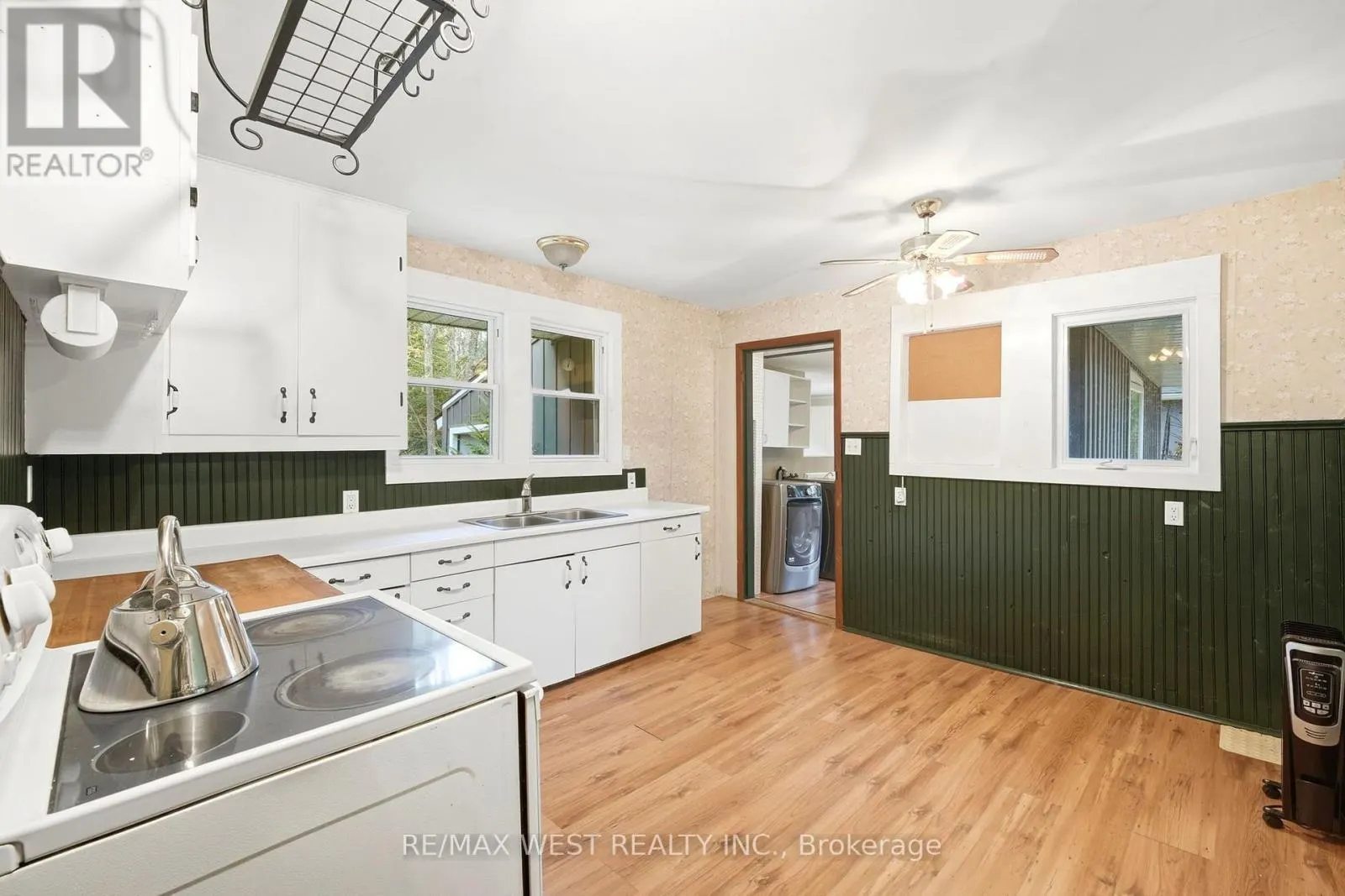 606095 RIVER ROAD