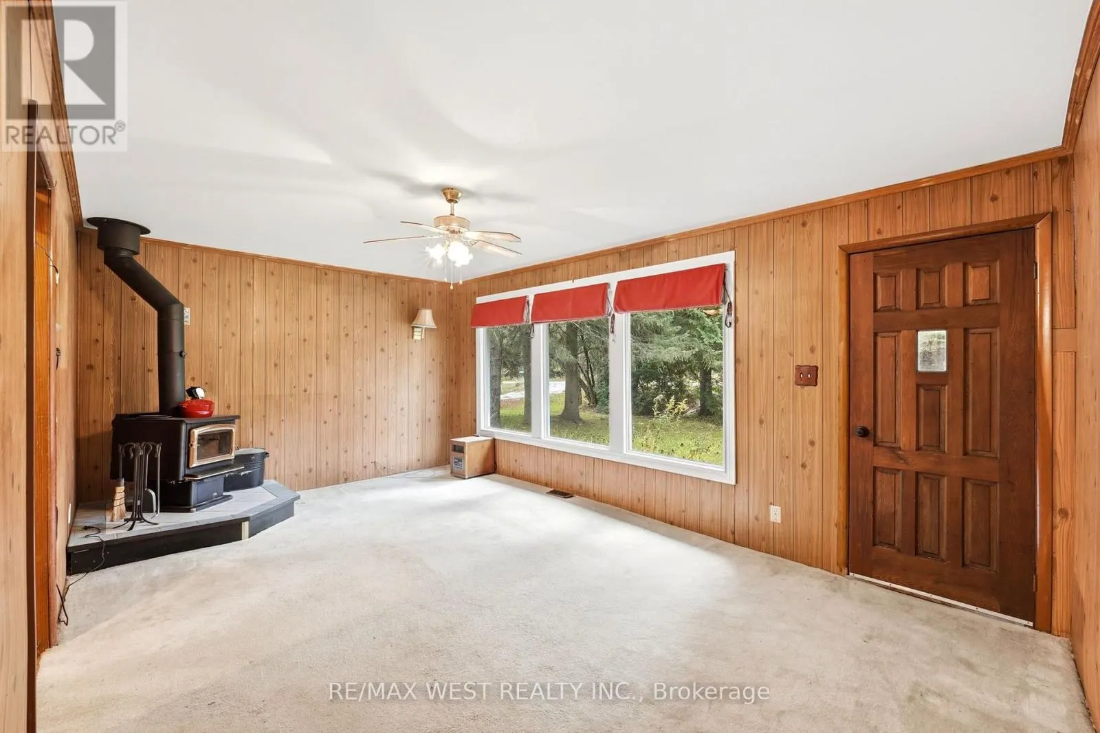 606095 RIVER ROAD