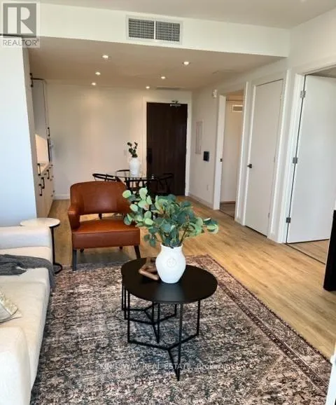 706 - 741 KING STREET W