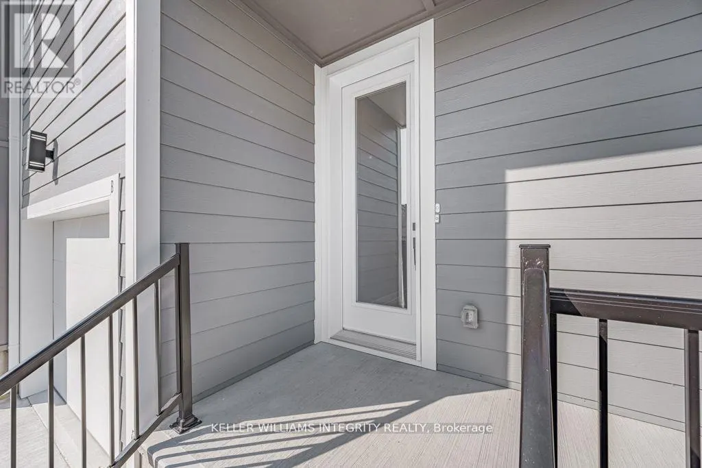 B - 875 CONTOUR STREET
