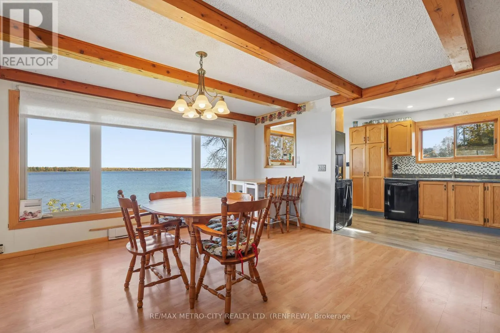 36 GRANDVIEW LANE