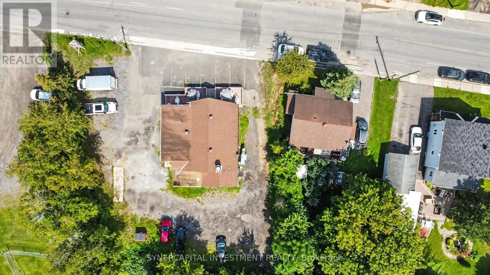 623-655 LAURIER ST STREET