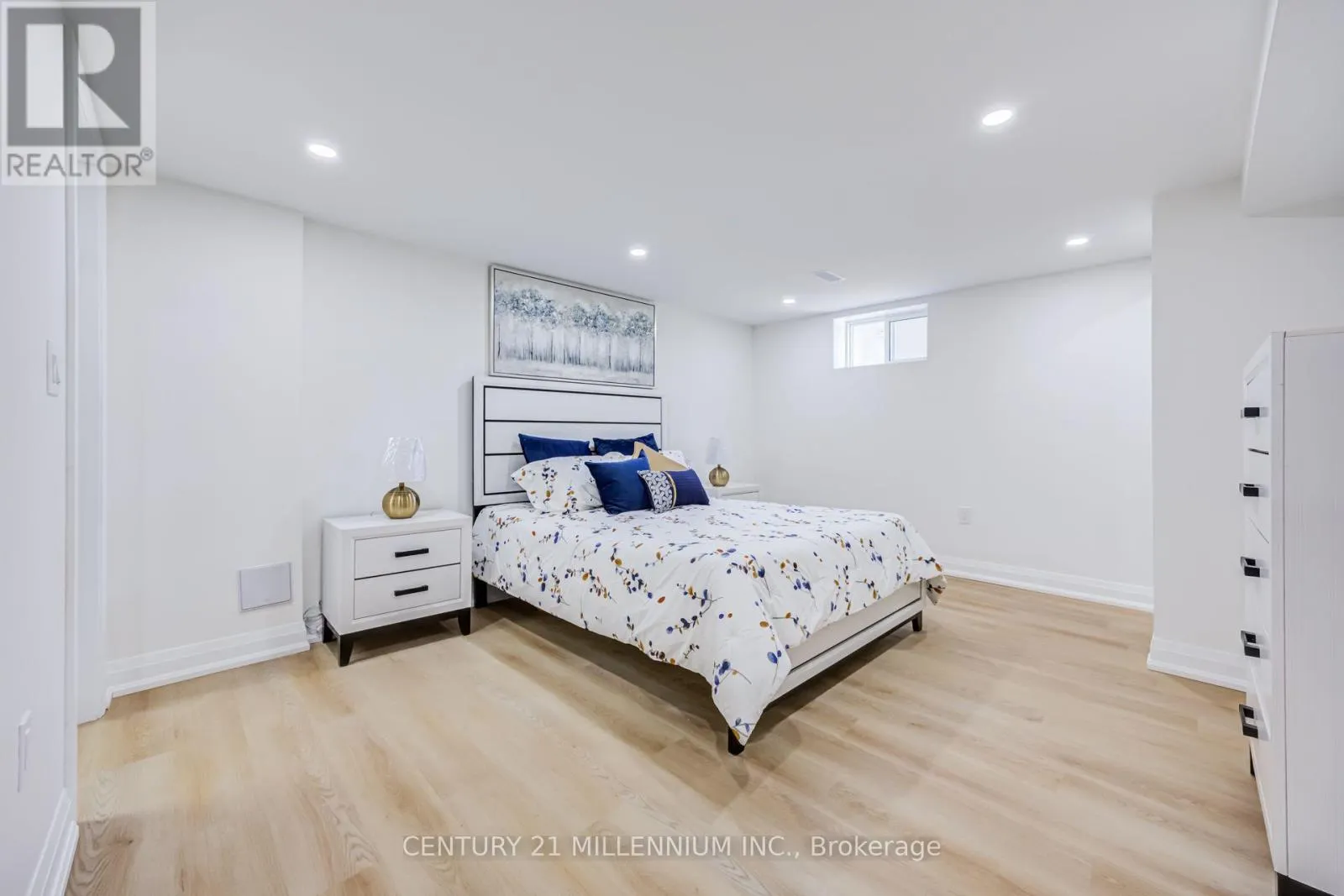 LOWER - 387 EAST 19TH STREET