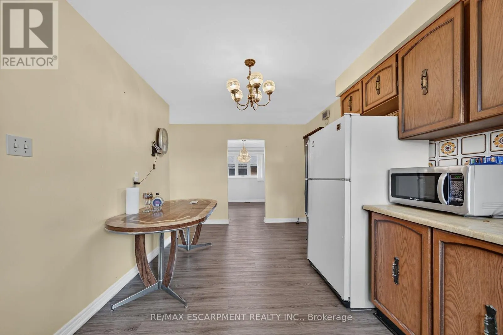 72 TERESA STREET N