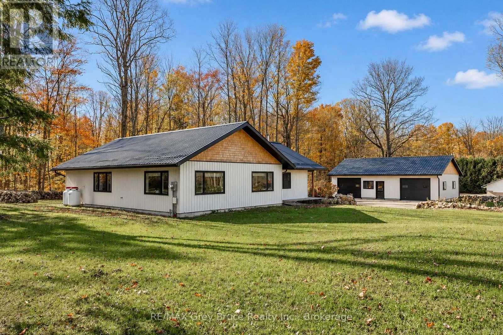 742034 SIDEROAD 4A SIDE ROAD