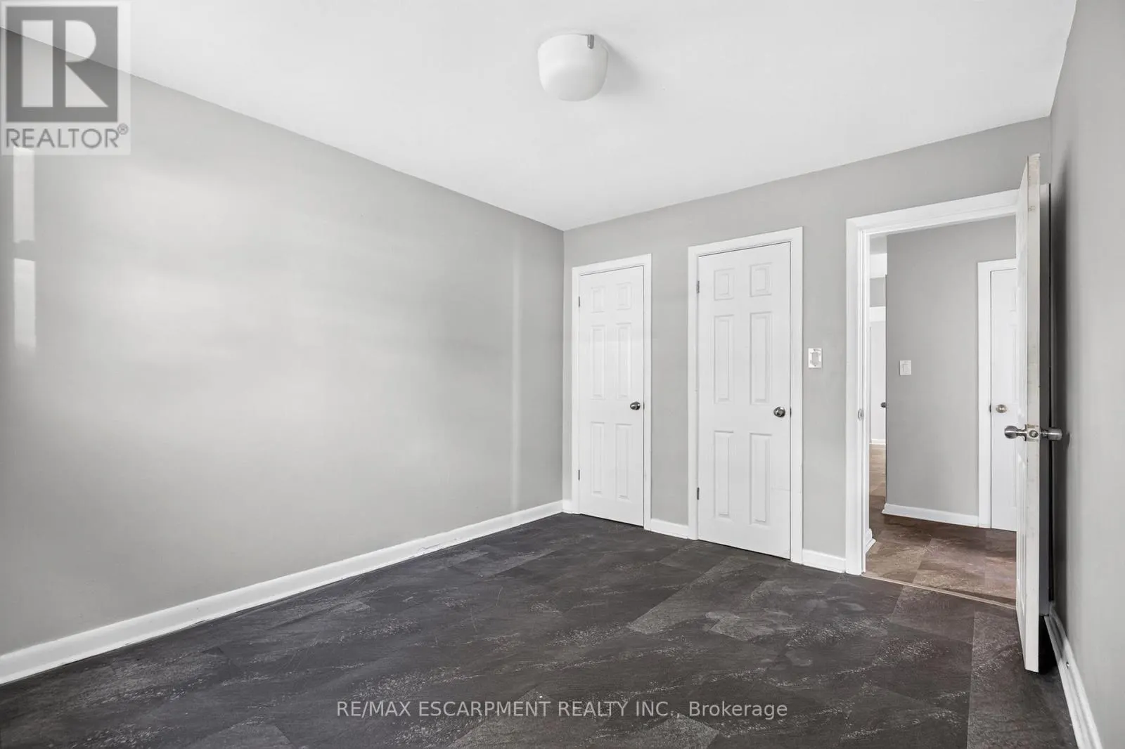 1 - 3 APPLEWOOD AVENUE