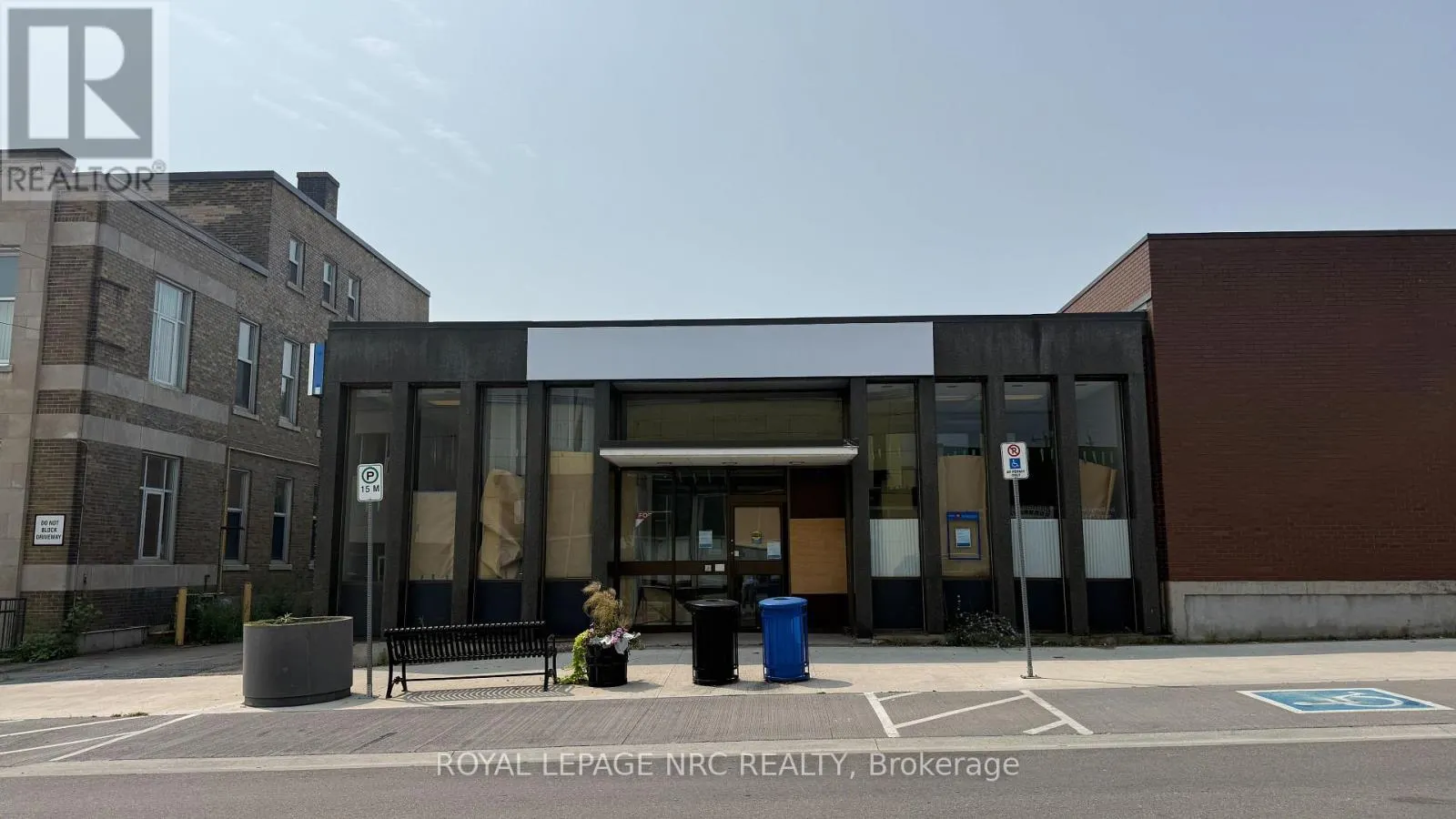 61 JARVIS STREET