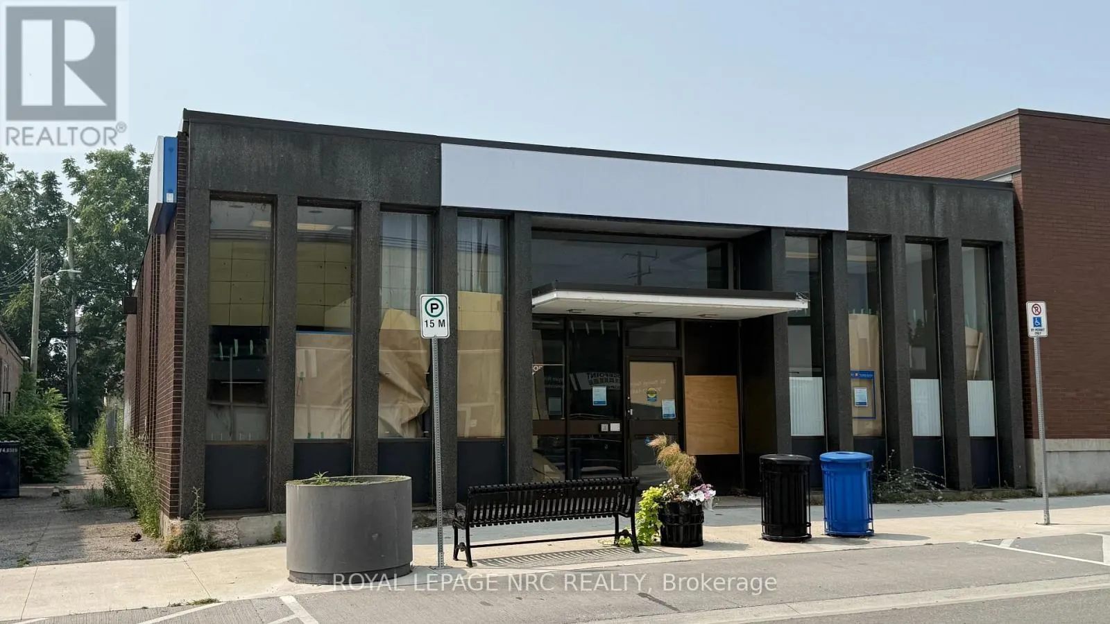 61 JARVIS STREET