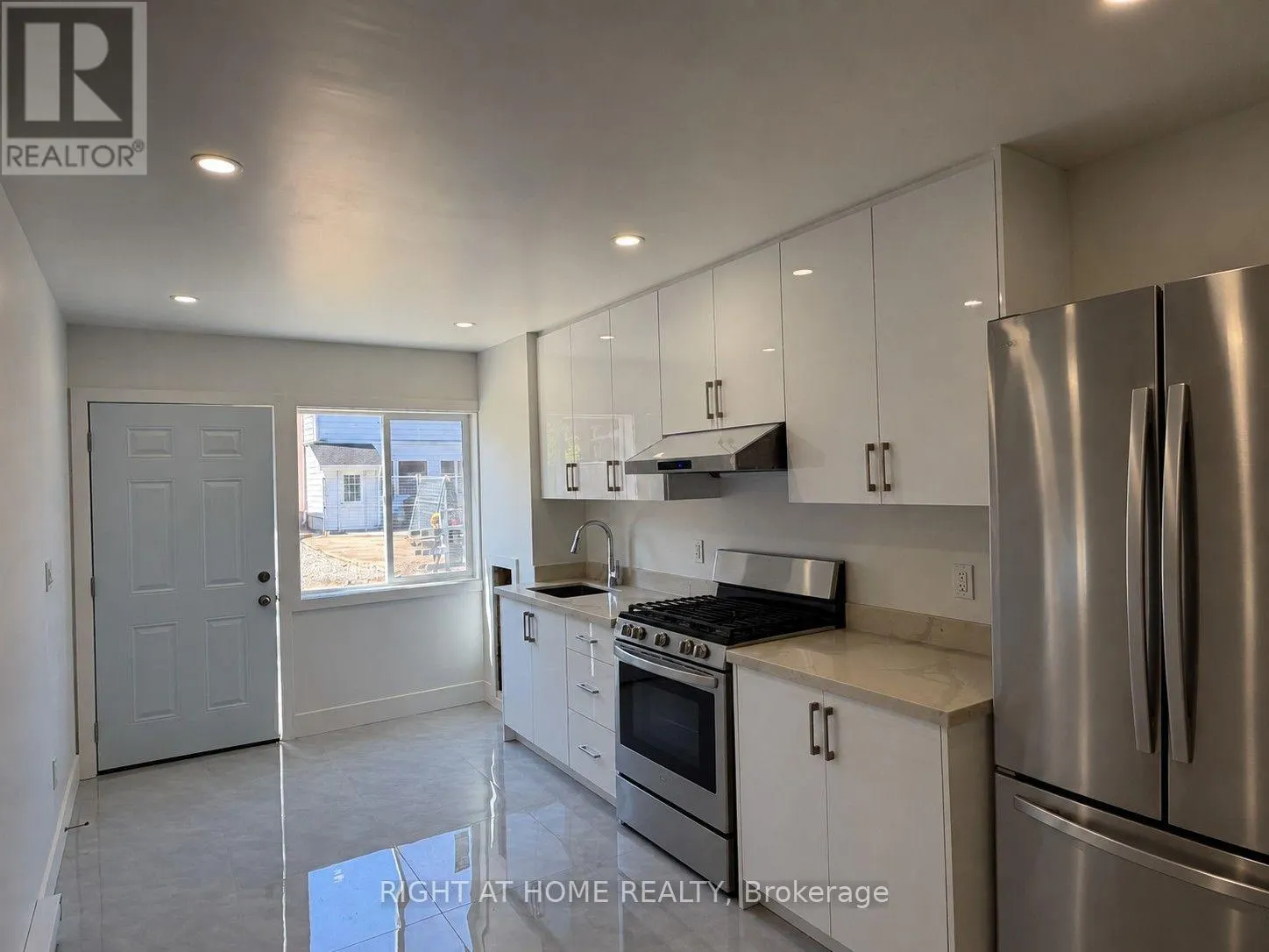 17 EVERGREEN AVENUE