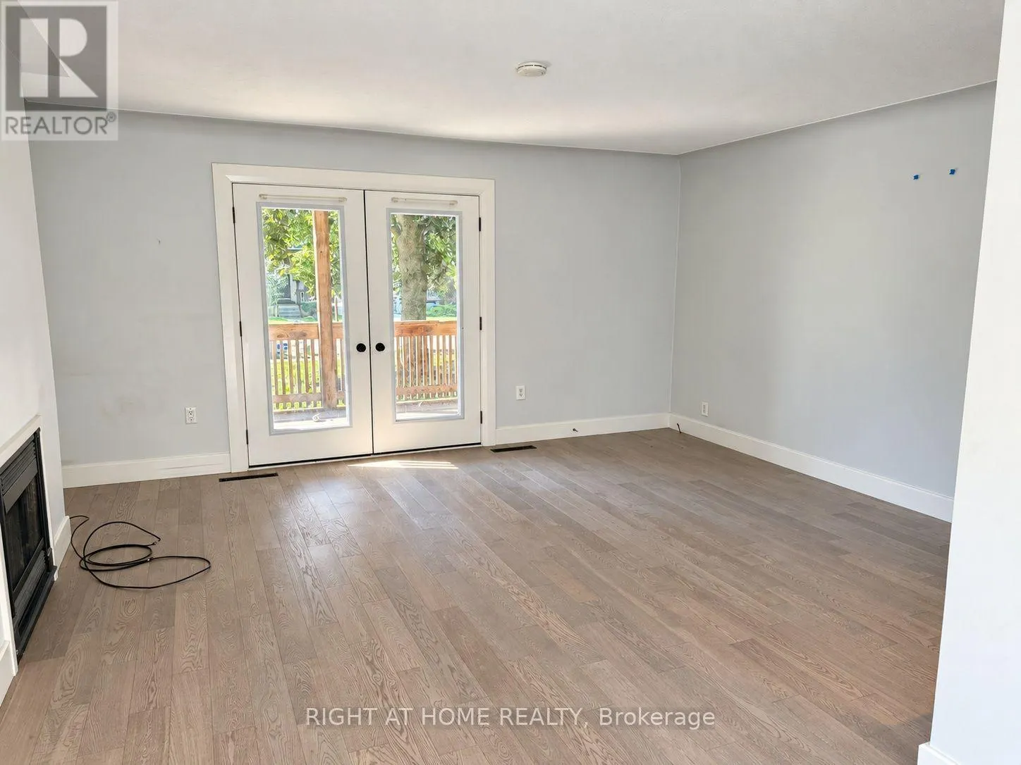 21 EVERGREEN AVENUE