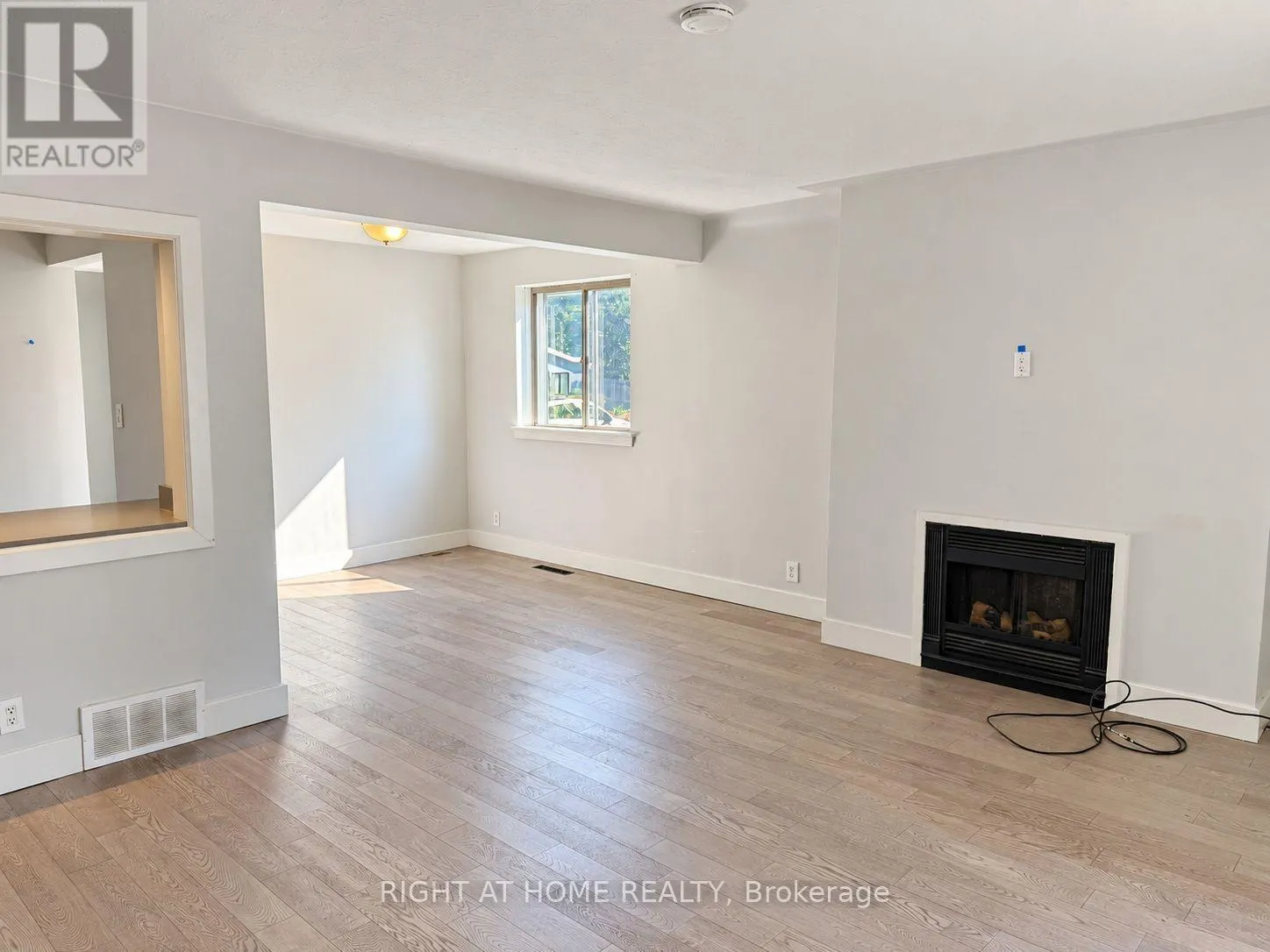 21 EVERGREEN AVENUE