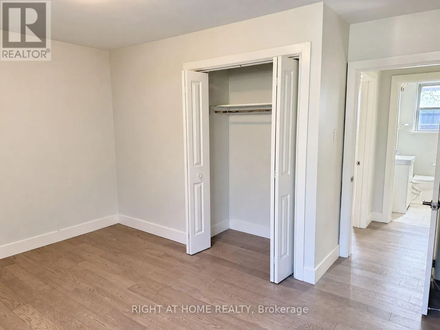 21 EVERGREEN AVENUE