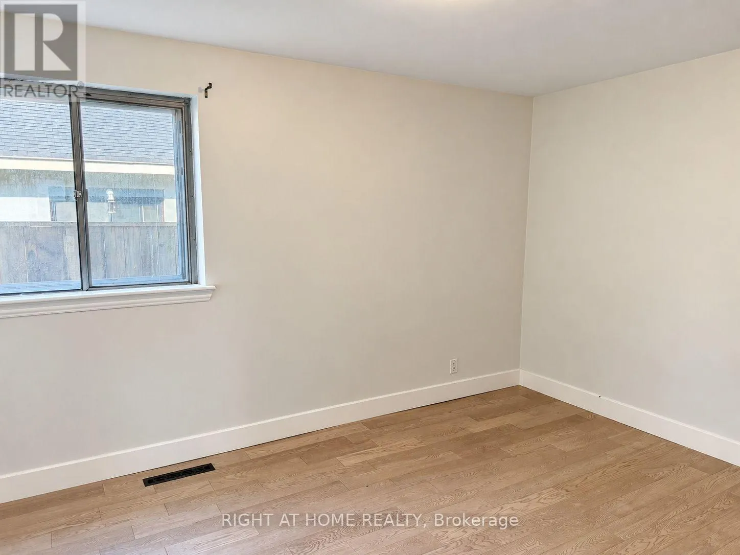 21 EVERGREEN AVENUE