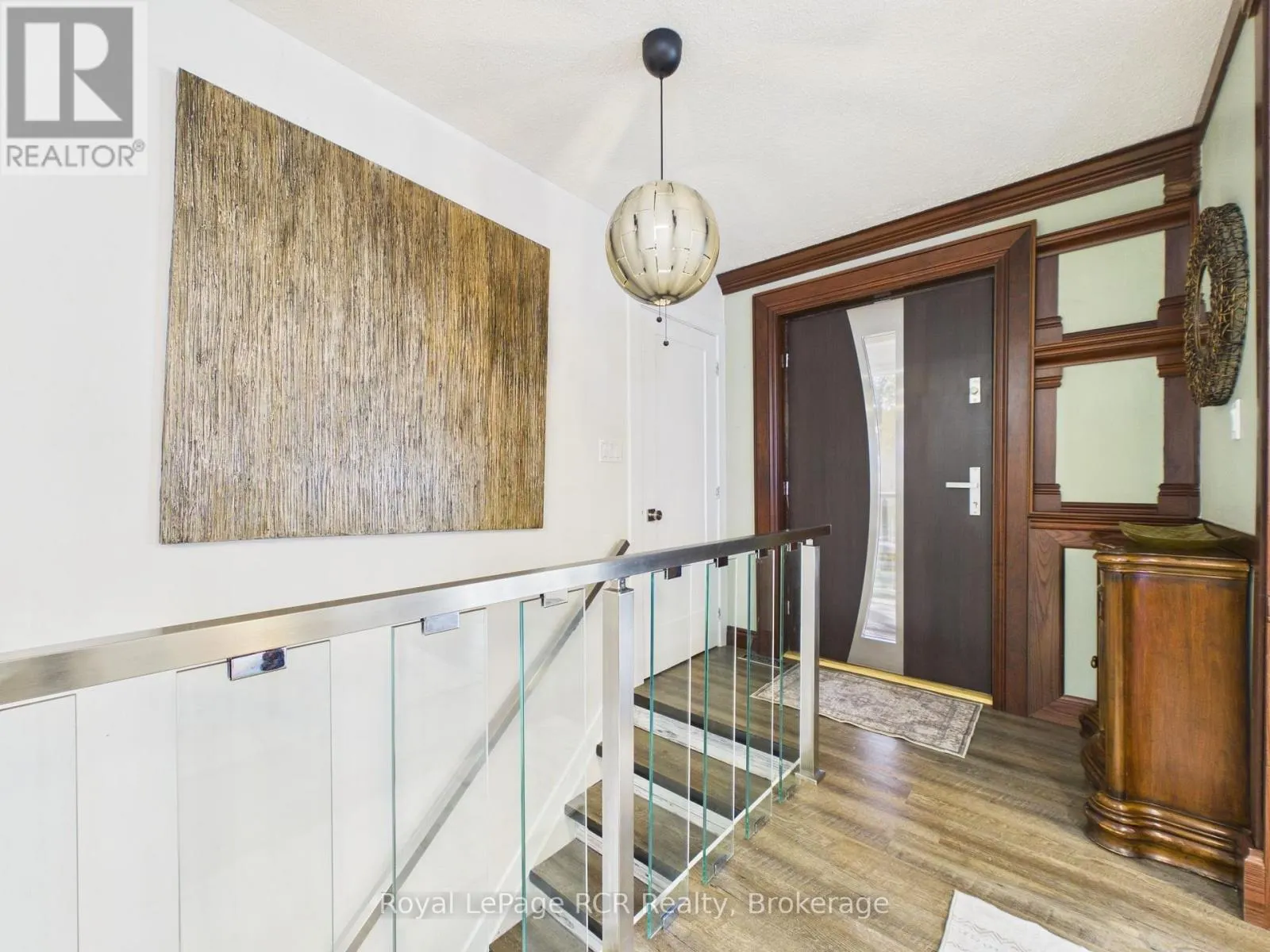 99 JOHN STREET W