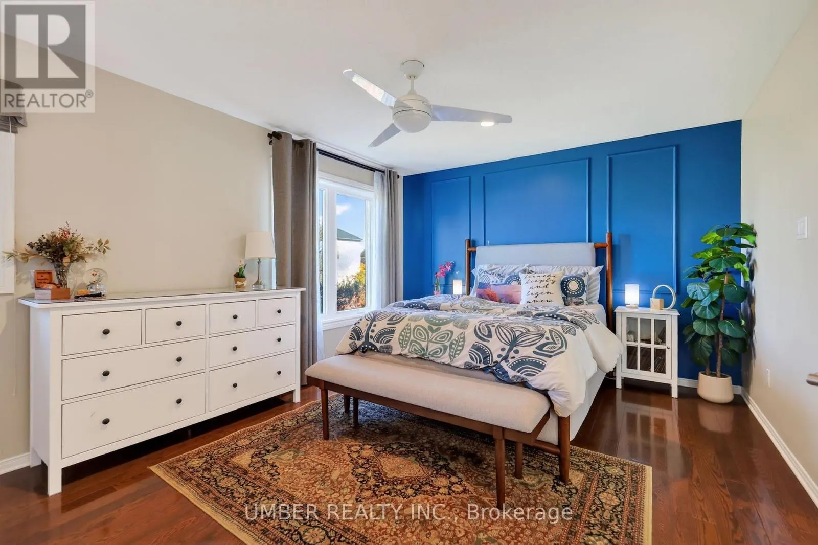 23 BRIARWAY PRIVATE