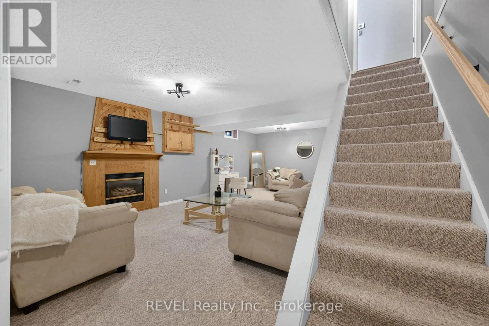 890 CONCESSION ROAD