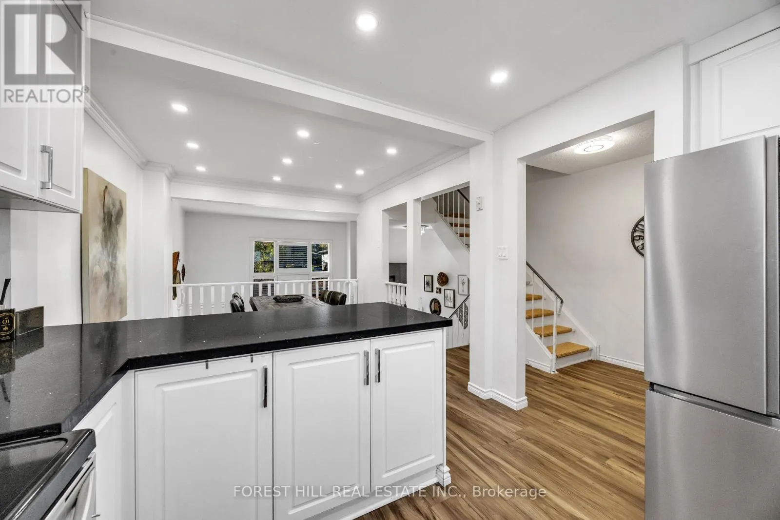 40 - 1238 LIMBERLOST ROAD #40