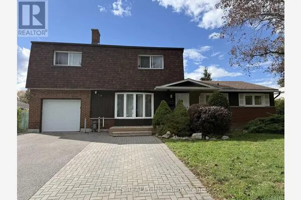 55 SAGINAW CRESCENT