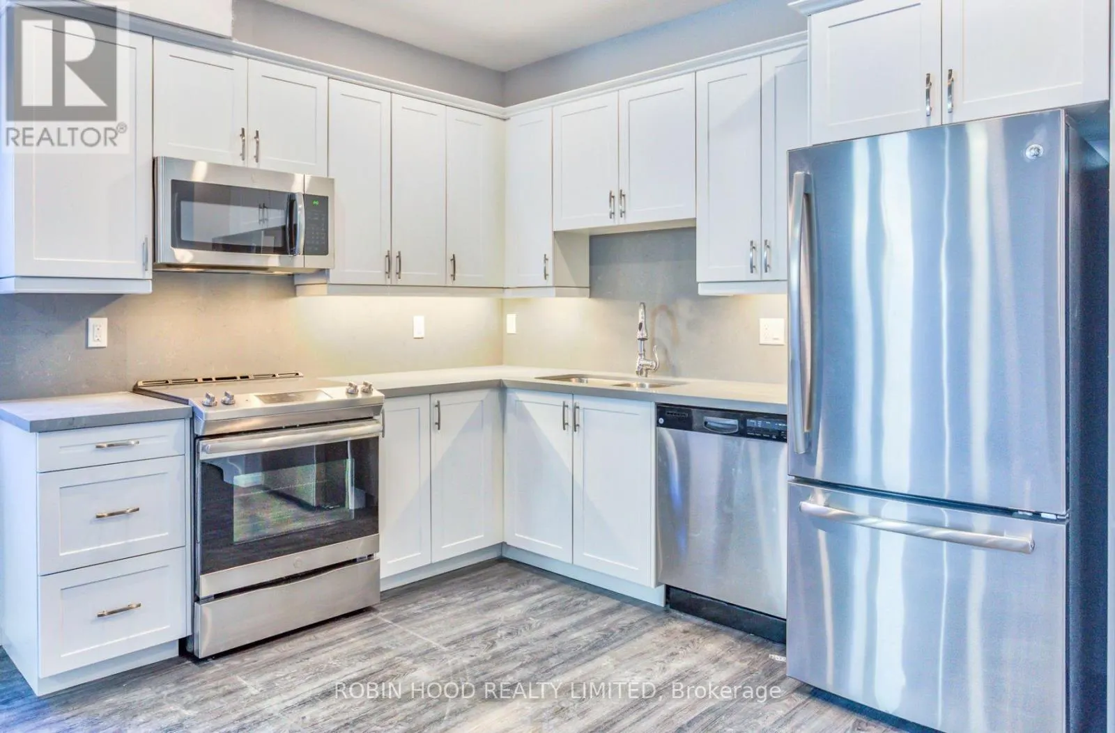 105 - 175 HUNTER STREET E