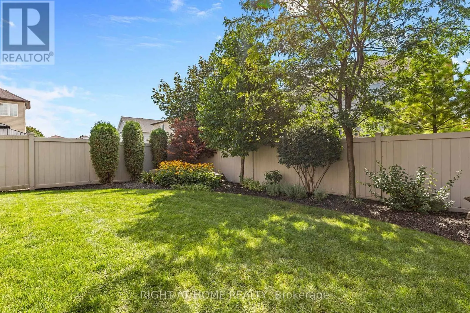 983 FIELDFAIR WAY
