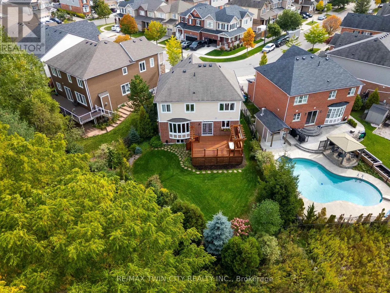 296 FALLING GREEN CRESCENT