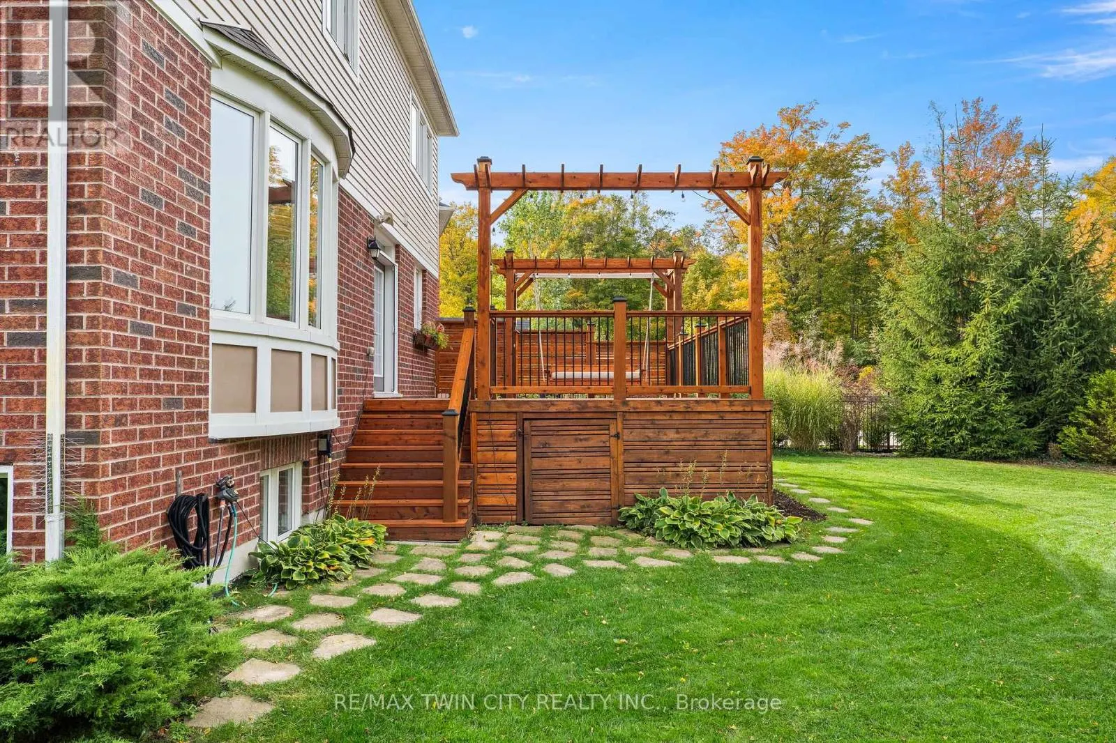 296 FALLING GREEN CRESCENT
